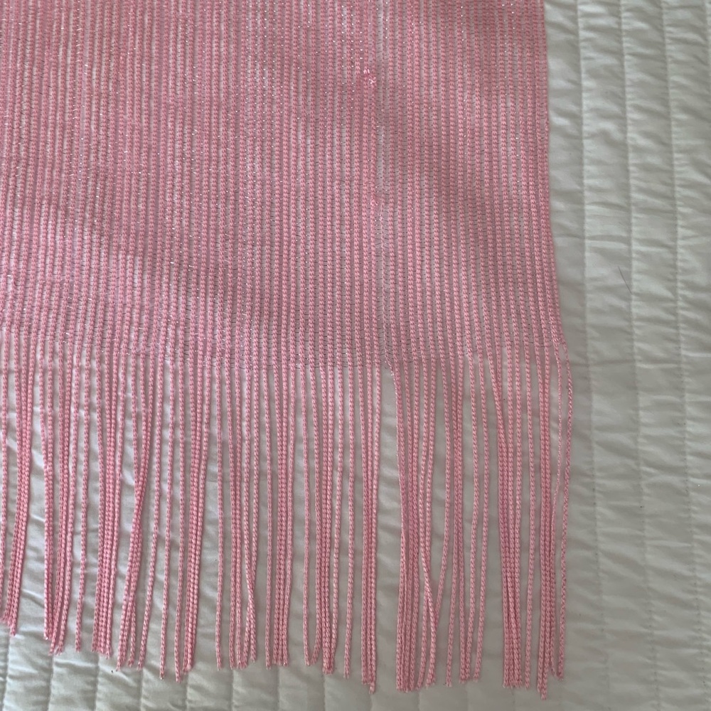 High Fashion Long Scarf Wrap Women Size 41” X 19” Pink Silver Lightweight Fringe - Picture 4 of 10
